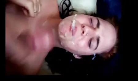 در خانه خود فیلمبردار پستان بزرگ ساک زدن ارضا روی صورت دختر گاوچران دانلود رمان پورن