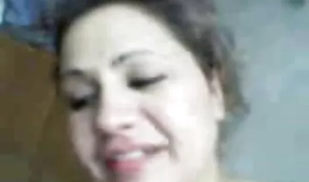 کلر grimaces به سکس داستانی پورن عنوان یک دیک بزرگ وارد الاغ او